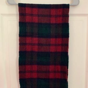 Burberry plaid scarf